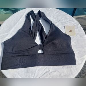 Fabletics Black Oasis Twist Sports Bra Small NWT